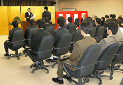 ��Q�P�񎠉���V���|�W�E���E��w�@����܎�܎҂̎ʐ^