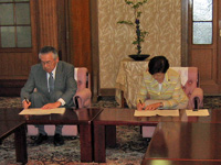 ���󎮂̗l�q